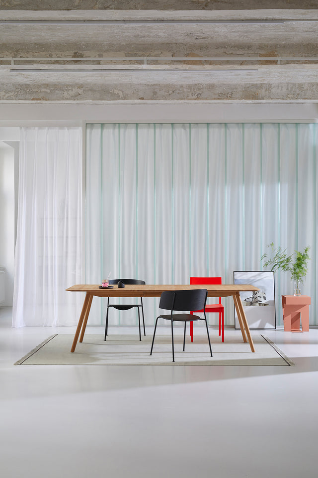 MEYER EXTENDABLE TABLE