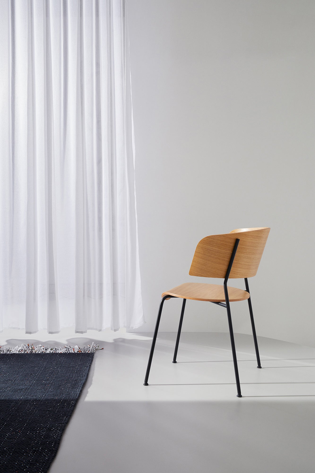 Wagner armrest online chair