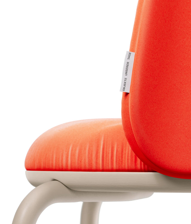 LINDE SOFT CHAIR / Base powder-coated